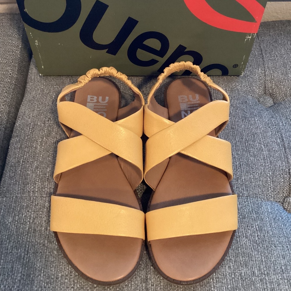 Bueno Dawn Sandal (Women) 10US / 41EU